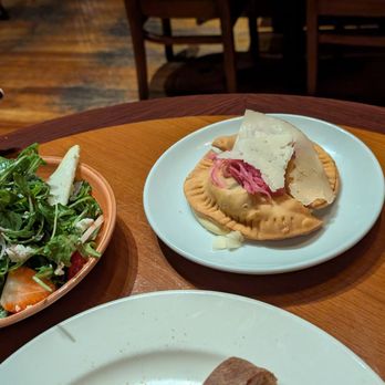 Isabella's - Tapas/Small Plates Near Me - Frederick, Maryland