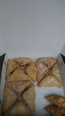 Happy Vegan Bakers Café by null