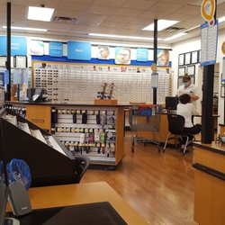 Walmart Vision & Glasses - VisionCenter Manger Michele Helping a Customer