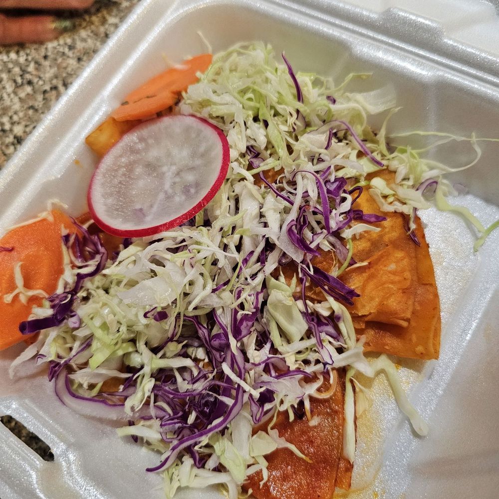 Los Tres Cochinitos - Chicharrón Tacos Al Vapor - Mexican Near Me - Las Vegas, Nevada