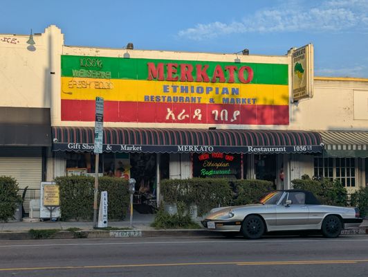 Merkato by null