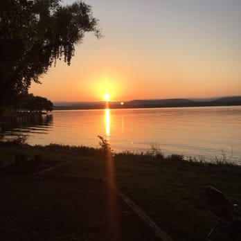 Chester Frost Park - Sun rise from site 29 - Campgrounds Near Me - Hixson, Tennessee Chester Frost Park - Sun rise from site 29 - Campgrounds Near Me - Hixson, Tennessee