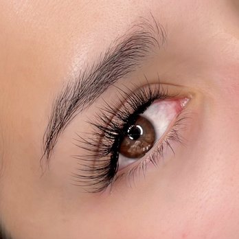 Justus Aesthetics - Wispy Hybrid - Estheticians Near Me - Artesia, California