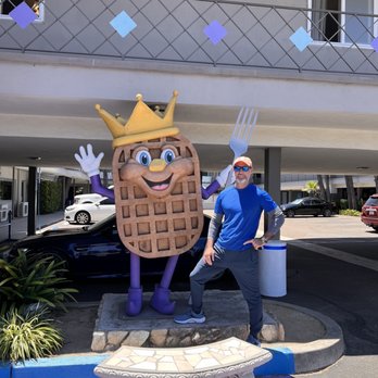 Kings Inn San Diego - The waffle king - San Diego, CA