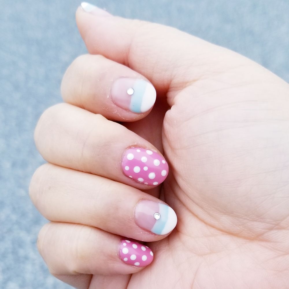 Timonium Nail Care Logo