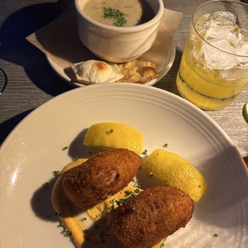 Scales - Croquettes and clam cowder - Seafood Near Me - Portland, Maine Scales - Croquettes and clam cowder - Seafood Near Me - Portland, Maine
