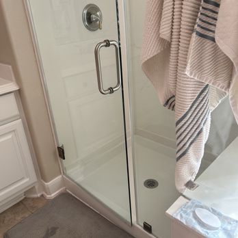 Able Glass - Windows Installation Near Me - Conroe, Texas