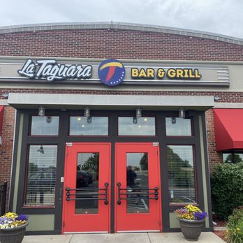 La Taguara Bar & Grill - Venezuelan Near Me - Madison, Wisconsin