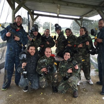 Megacampo - Rompehuesos mojados - Paintball Near Me - Collado Mediano, M