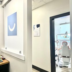 uSmile Dental Group - Modern Facility