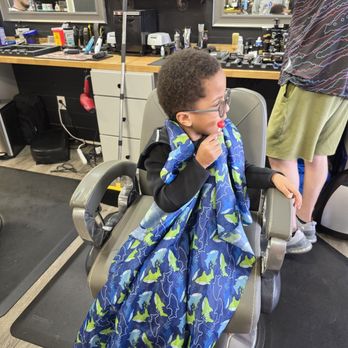 Garage 17 Barbershop - Barbers Near Me - Brownsburg, Indiana Garage 17 Barbershop - Barbers Near Me - Brownsburg, Indiana