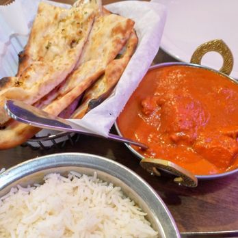 Masala Waves - Tikka masala and garlic naan - Indian Near Me - Huntington Beach, California Masala Waves - Tikka masala and garlic naan - Indian Near Me - Huntington Beach, California
