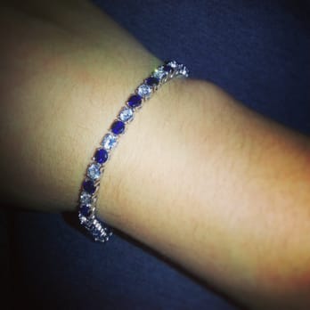 REEDS Jewelers - White and blue sapphire bracelet - Jewelry Near Me - Baltimore, Maryland REEDS Jewelers - White and blue sapphire bracelet - Jewelry Near Me - Baltimore, Maryland
