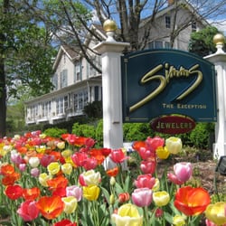 Simms Jewelers - Tulips in bloom @ Simms Jewelers