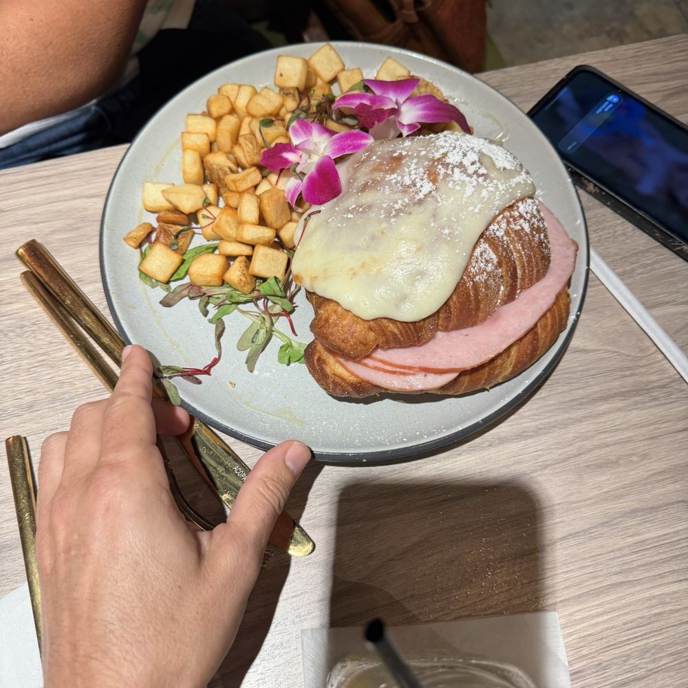 Bistrology - Skip the ham and Brie. - Coffee & Tea Near Me - Lafayette, Louisiana
