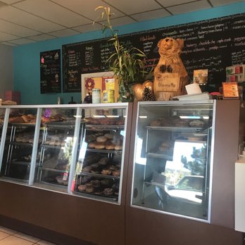 OJ's Donuts House - Donuts Near Me - Big Bear Lake, California