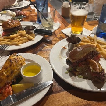 Kimo's Maui - Burger. Lobster tail & Big swell - Seafood Near Me - Lahaina, Hawaii Kimo's Maui - Burger. Lobster tail & Big swell - Seafood Near Me - Lahaina, Hawaii