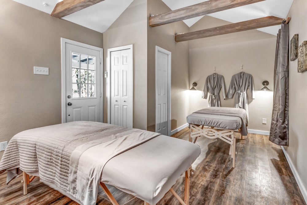 White Elm Day Spa: Wellness Center & Retreat