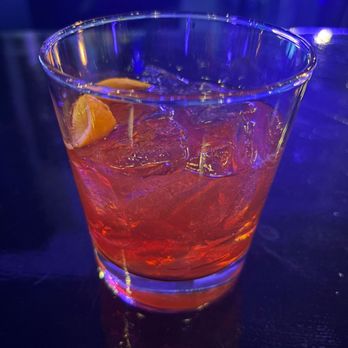 Du Nord Cocktail Room - Old Fashioned - Cocktail Bars Near Me - Minneapolis, Minnesota Du Nord Cocktail Room - Old Fashioned - Cocktail Bars Near Me - Minneapolis, Minnesota