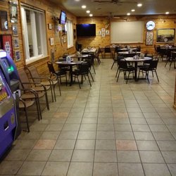 Arrow Sports Bar & Grill