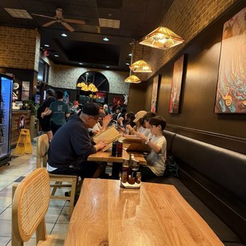 moneyKey Ramen - Seats & tables - Ramen Near Me - Simi Valley, California moneyKey Ramen - Seats & tables - Ramen Near Me - Simi Valley, California