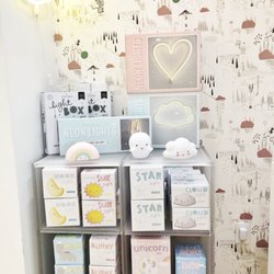 Liapela - Lamps display at coral gables
