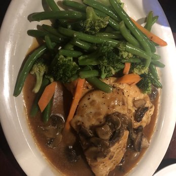 David's Restaurant - Chicken Marsala with double steamed veggies! - Spanish Near Me - New Bedford, Massachusetts David's Restaurant - Chicken Marsala with double steamed veggies! - Spanish Near Me - New Bedford, Massachusetts