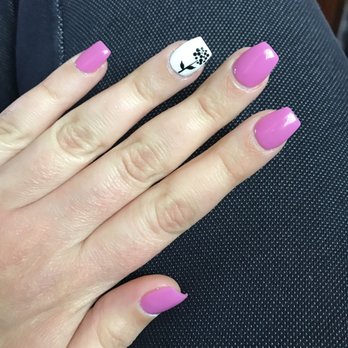 First Lady Nails - Short ballerina nails with an accent - Nail Salons Near Me - Davis, California First Lady Nails - Short ballerina nails with an accent - Nail Salons Near Me - Davis, California