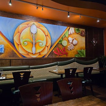 Silver Spoon Thai Restaurant - Inside - Thai Near Me - Redmond, Washington Silver Spoon Thai Restaurant - Inside - Thai Near Me - Redmond, Washington
