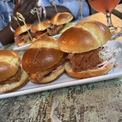 Bar Vanquish - Fried salmon sliders