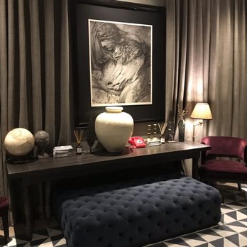 Kimpton Fitzroy London - Elevator waiting area - Hotels Near Me - London, XGL
