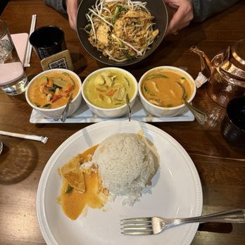Thai Square - Curry sampler and pad thai - Thai Near Me - Denton, Texas