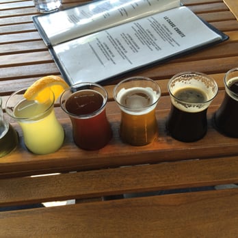 La Memphré - La Degustation ! I may need a ride back - Brewpubs Near Me - Magog, Quebec La Memphré - La Degustation ! I may need a ride back - Brewpubs Near Me - Magog, Quebec