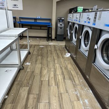 Washeteria - 07/30/24 - Laundromat Near Me - Carrollton, Texas Washeteria - 07/30/24 - Laundromat Near Me - Carrollton, Texas