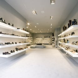 Battaglia Footwear