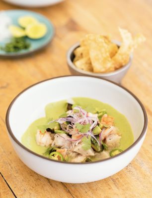 Quince Lakehouse by null