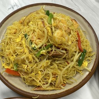 Lion Kitchen - Singapore style fried rice noodles - Chinese Near Me - San Francisco, California