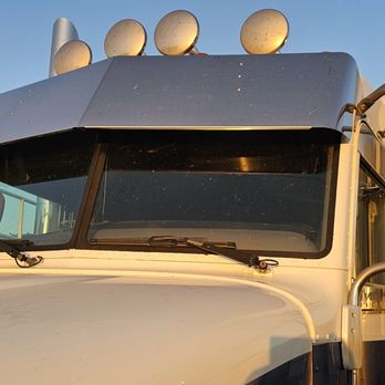 Real Fast Auto Glass - Another big rigg under our belt. - Auto Glass Services Near Me - Mesa, Arizona Real Fast Auto Glass - Another big rigg under our belt. - Auto Glass Services Near Me - Mesa, Arizona