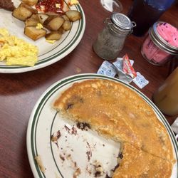 Crystals Country Diner - Chocolate chip pancakes!