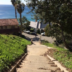 Pacific Palisades Stairs - The most beautiful views of all the hidden stair climbs in L.A.