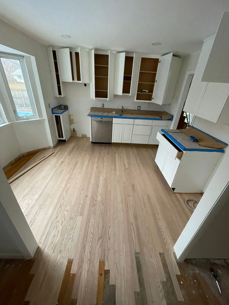 Slide of Tony Semo Contractor