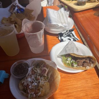 Papas & Beer - Shrimp Taco & carne asada taco - Dance Clubs Near Me - Rosarito, BCN