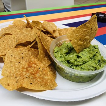 Boka Feliz - Chips and Large Guacamole - Mexican Near Me - Denton, Texas
