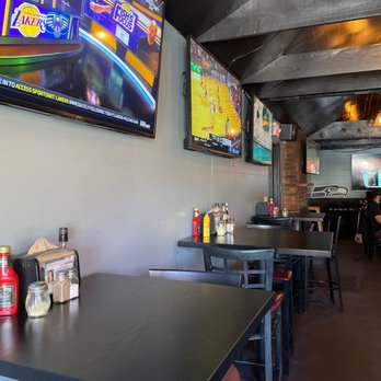 The Yodeler - Dive Bars Near Me - Wrightwood, California The Yodeler - Dive Bars Near Me - Wrightwood, California
