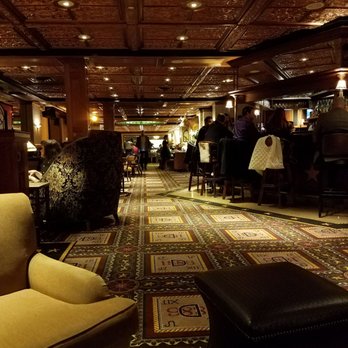 The Driskill Bar - Lounges Near Me - Austin, Texas