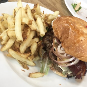 Cafe Dantorels - Western burger - Cafes Near Me - Sacramento, California Cafe Dantorels - Western burger - Cafes Near Me - Sacramento, California