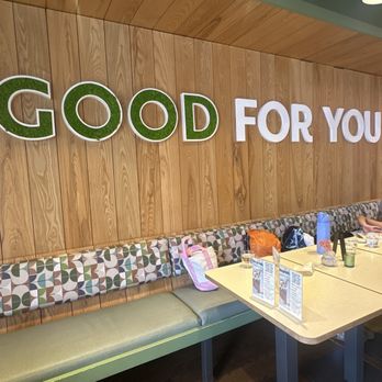 Urban Kitchen - American Near Me - Burlingame, California