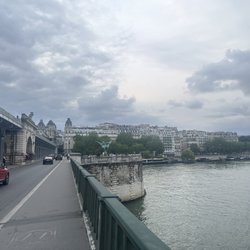 Pont de Bir-Hakeim