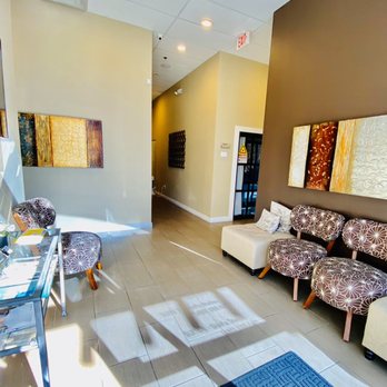 Massage Elegance - Waiting area - Massage Near Me - Scottsdale, Arizona Massage Elegance - Waiting area - Massage Near Me - Scottsdale, Arizona