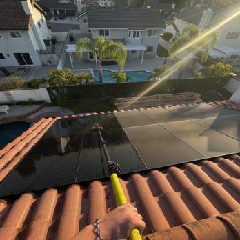 Wave Cleaning Services - Solar panel cleaning - Window Washing Near Me Wave Cleaning Services - Solar panel cleaning - Window Washing Near Me